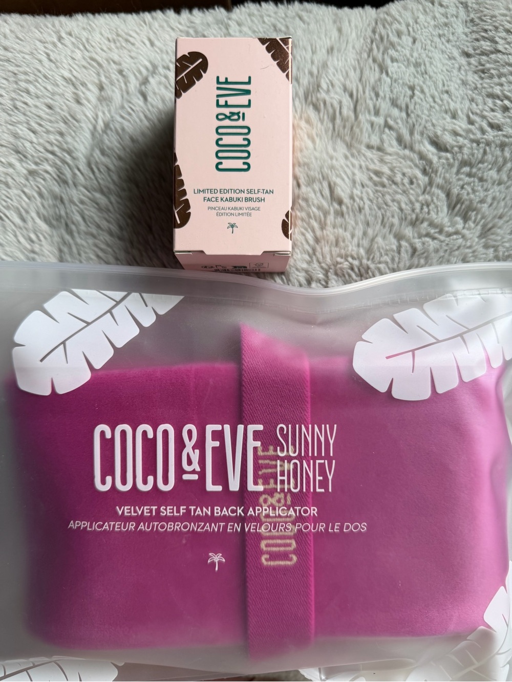 Coco & Eve Sunny Honey Velvet Self Tan Back Applicator Kabuki Brush Bundle